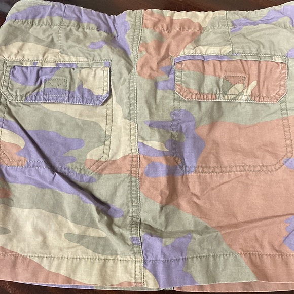 Camo Skirt - Picture 4 of 4